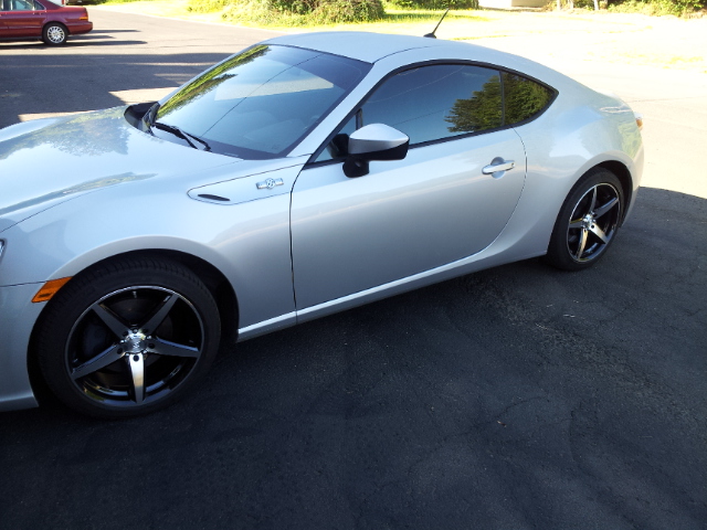 photo 1 Scion FR-S custom wheels Effect Sengen 17x7.5, ET +40, tire size X R17. x ET 