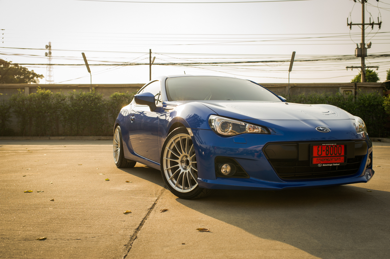 photo 3 Scion FR-S custom wheels Enkei RS05RR 18x8.5, ET +42, tire size 225/40 R18. 18x9.5 ET+43 235/40 R18