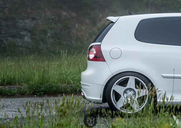photo 1 Volkswagen R32 custom wheels Fifteen52 RSL Tarmac 18x8.5, ET +45, tire size X R18. x ET