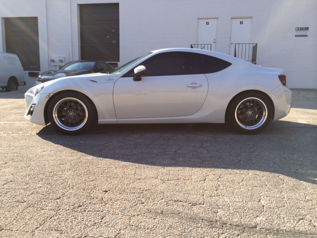 photo 5 Scion FR-S custom wheels Forgestar F14F 17x9.5, ET +38, tire size 255/40 R17. x ET 275/40 R