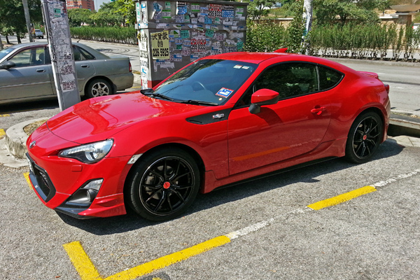 photo 2 Subaru BRZ custom wheels Gram Lights 57FXX 18x8.0, ET +45, tire size 225/40 R18. x ET