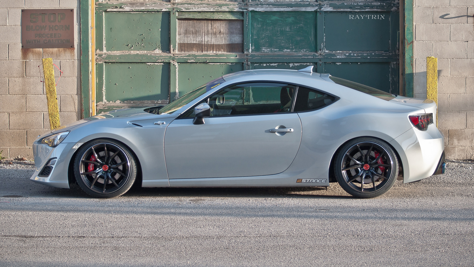photo 3 Scion FR-S custom wheels Gram Lights 57FXX 18x9.5, ET +38, tire size 245/35 R18. x ET 255/35 R