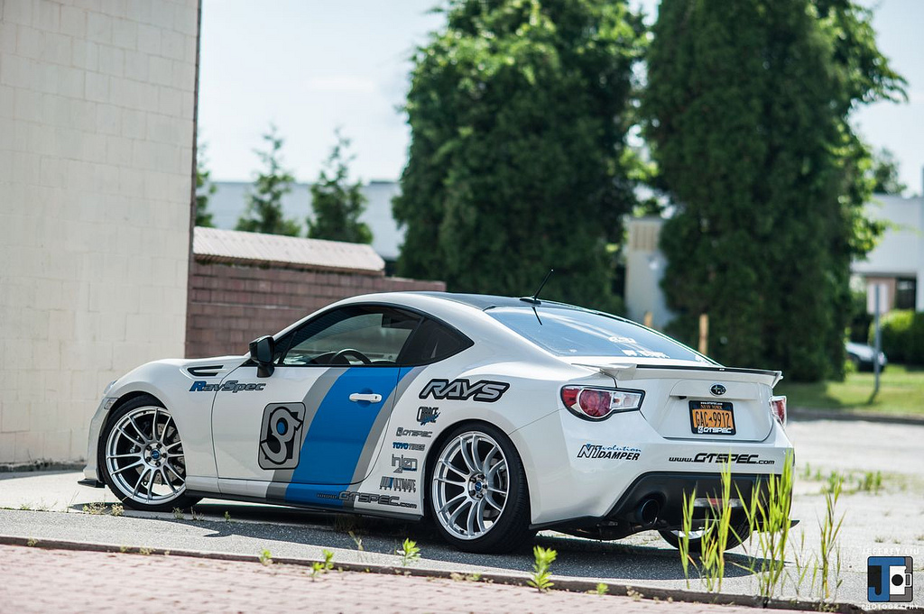 photo 4 Subaru BRZ custom wheels Gram Lights 57Xtreme 19x9.5, ET +43, tire size 235/35 R19. x ET 