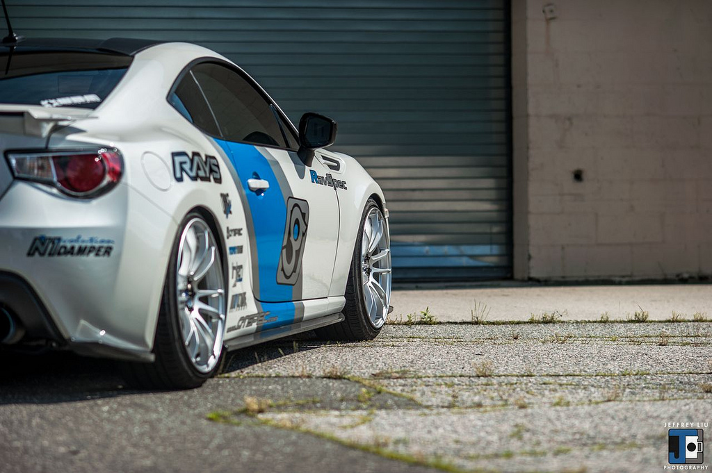 photo 3 Subaru BRZ custom wheels Gram Lights 57Xtreme 19x9.5, ET +43, tire size 235/35 R19. x ET 