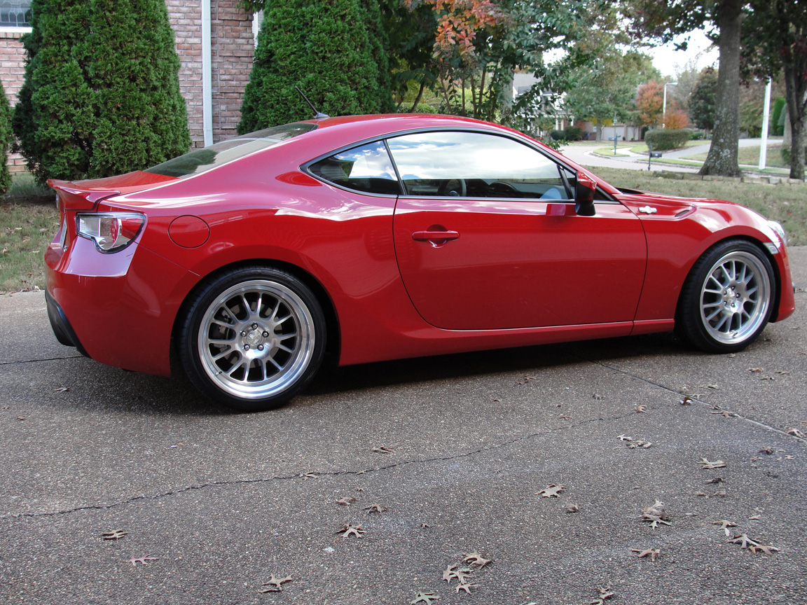 photo 4 Scion FR-S custom wheels Klutch SL14 18x8.5, ET +35, tire size 225/40 R18. 18x9.5 ET+42 255/35 R18
