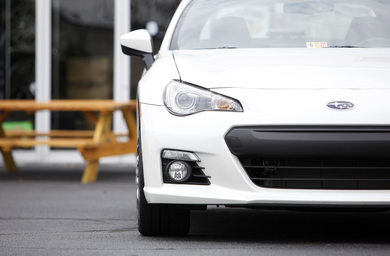 photo 4 Subaru BRZ custom wheels Rota D-Force 18x8.5, ET +48, tire size 235/40 R18. x ET 