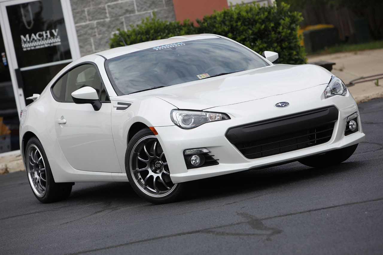 photo 1 Subaru BRZ custom wheels Rota D-Force 18x8.5, ET +48, tire size 235/40 R18. x ET 