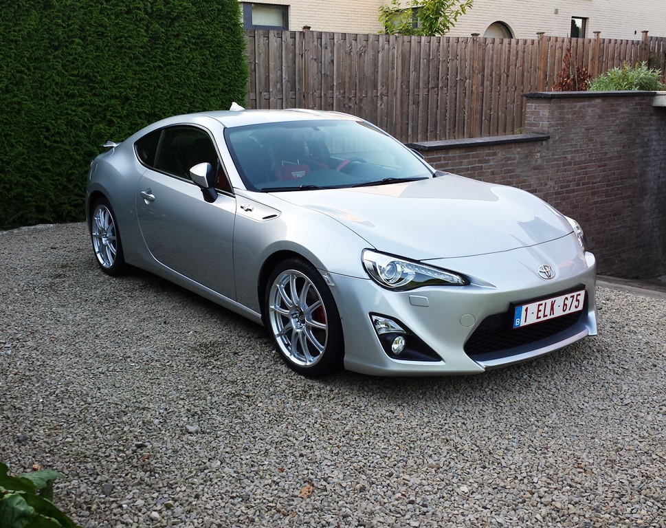 photo 2 Scion FR-S custom wheels Rota GR-A 18x7.5, ET +48, tire size 215/40 R18. x ET 