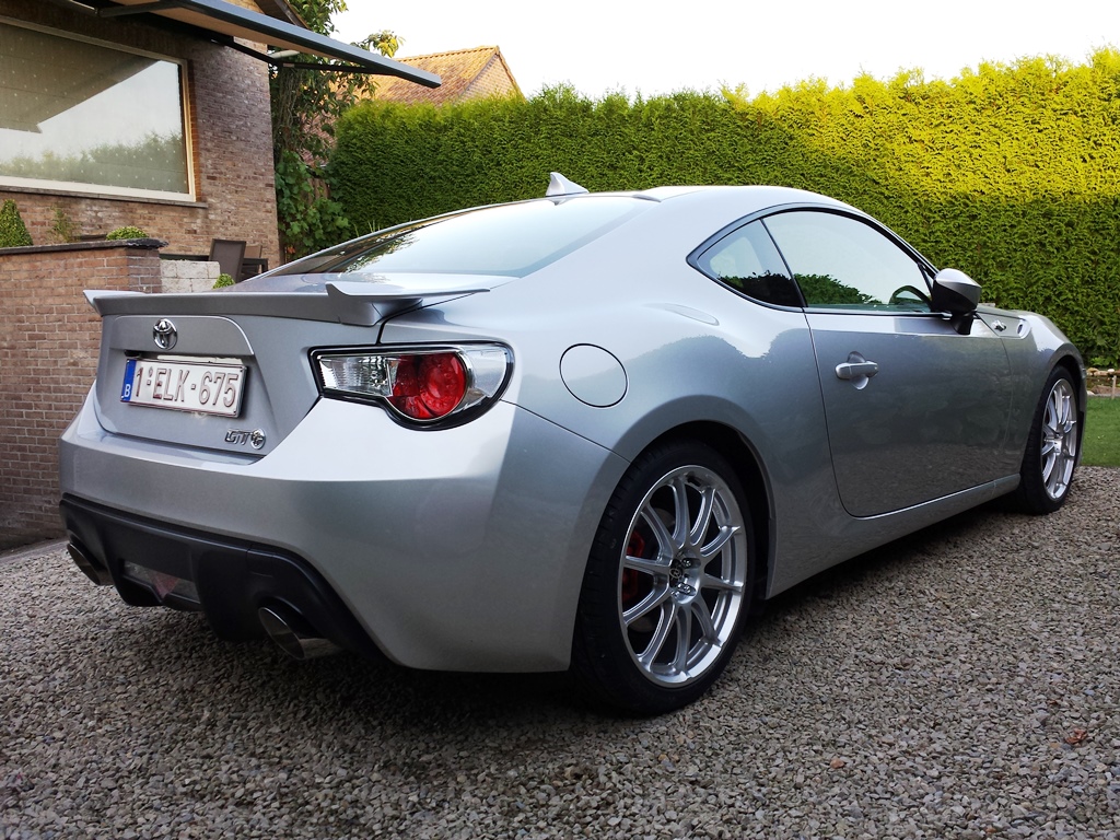 photo 1 Scion FR-S custom wheels Rota GR-A 18x7.5, ET +48, tire size 215/40 R18. x ET 