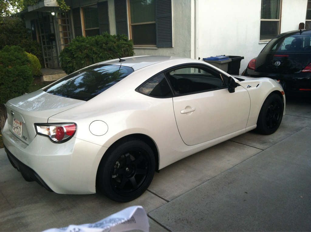 photo 3 Scion FR-S custom wheels Rota Grid 17x9.0, ET +42, tire size 245/40 R17. x ET 