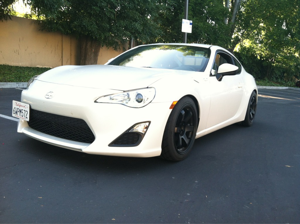 photo 4 Scion FR-S custom wheels Rota Grid 17x9.0, ET +42, tire size 245/40 R17. x ET 