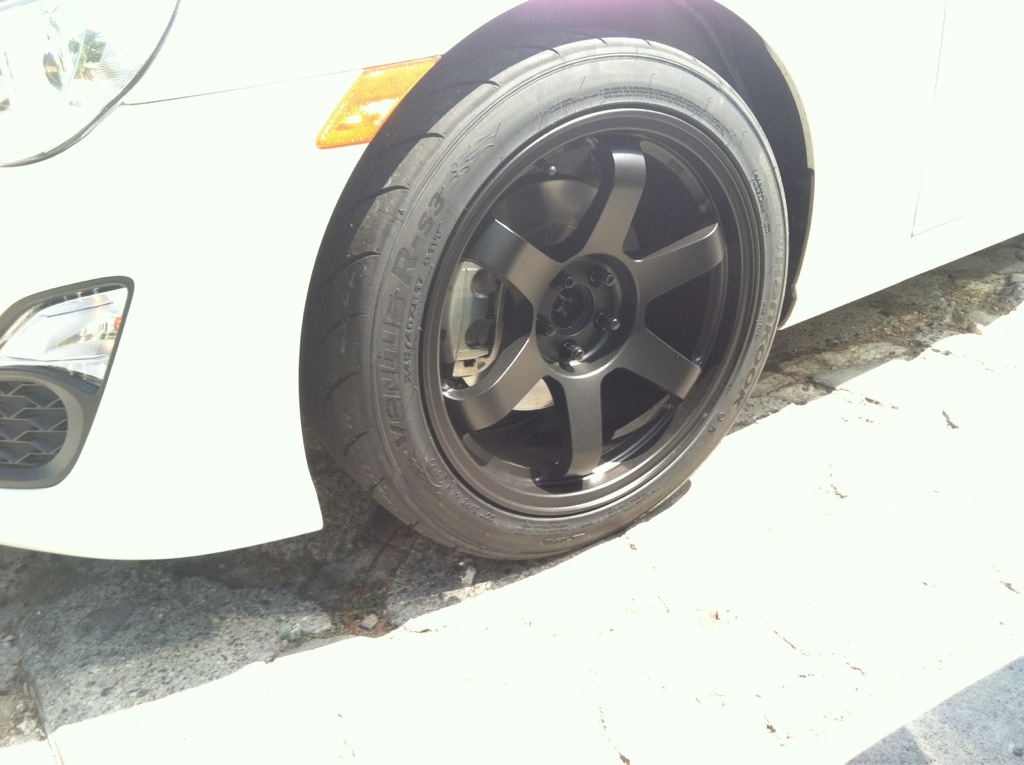 photo 1 Scion FR-S custom wheels Rota Grid 17x9.0, ET +42, tire size 245/40 R17. x ET 