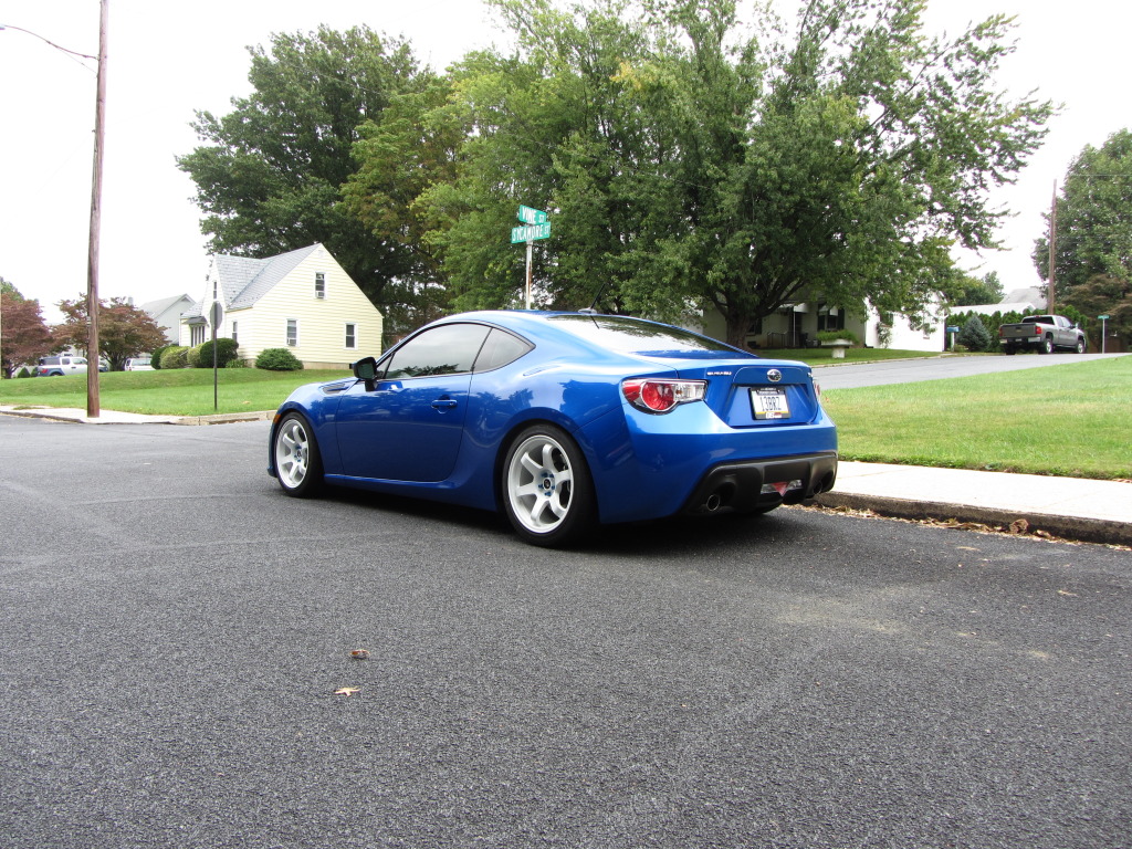photo 3 Subaru BRZ custom wheels Rota Grid 17x9.0, ET +42, tire size 245/40 R17. x ET 