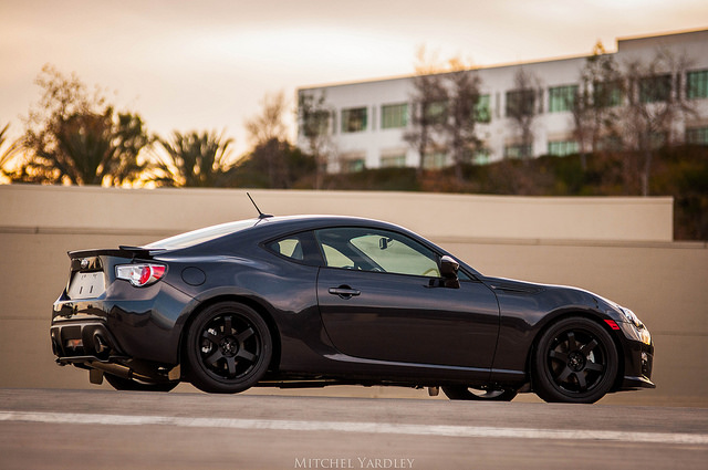 photo 2 Subaru BRZ custom wheels Rota Grid 18x8.5, ET , tire size 235/40 R18. x ET 