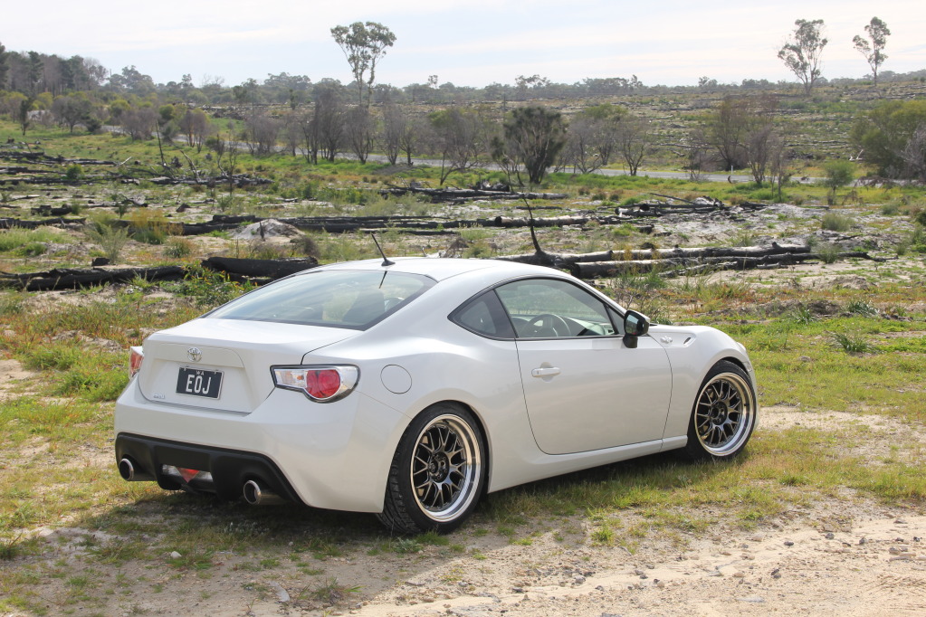 photo 11 Scion FR-S custom wheels Rota MXR 18x9.5, ET +38, tire size 225/ R18. x ET 235/ R