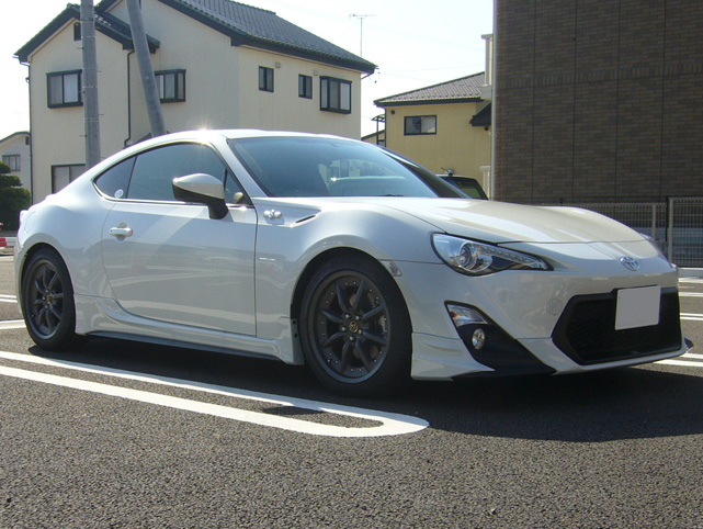 photo 2 Scion FR-S custom wheels Rota RKR 17x7.0, ET +40, tire size 215/45 R17. x ET 