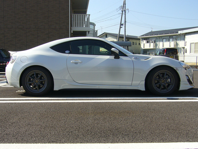photo 3 Scion FR-S custom wheels Rota RKR 17x7.0, ET +40, tire size 215/45 R17. x ET 