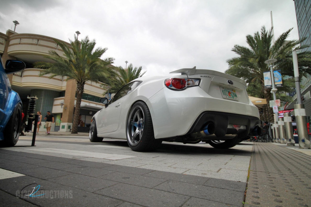 photo 7 Subaru BRZ custom wheels Rota RT5 18x9.5, ET +38, tire size 265/35 R18. x ET 