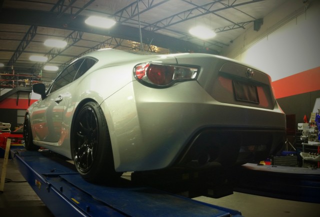 photo 2 Scion FR-S custom wheels Rota Torque 17x9.0, ET +30, tire size 215/40 R17. x ET 