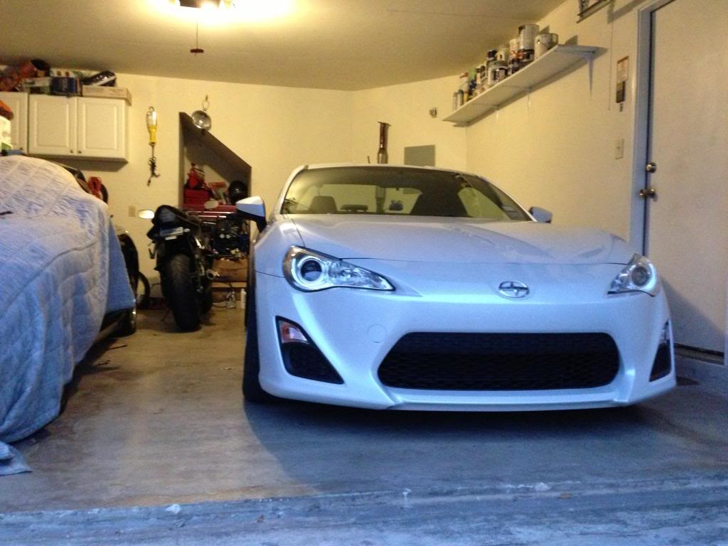 photo 4 Scion FR-S custom wheels Rota Torque 18x9.5, ET +35, tire size 255/35 R18. x ET 