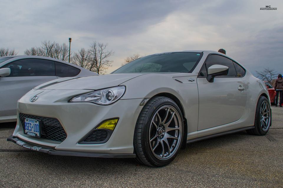 photo 1 Scion FR-S custom wheels Rota Torque 18x9.5, ET +35, tire size 245/40 R18. x ET 