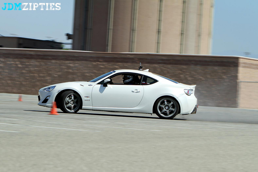 photo 3 Scion FR-S custom wheels SSR Professor MS3 18x8.0, ET +37, tire size 225/40 R18. 18x9.0 ET+37 