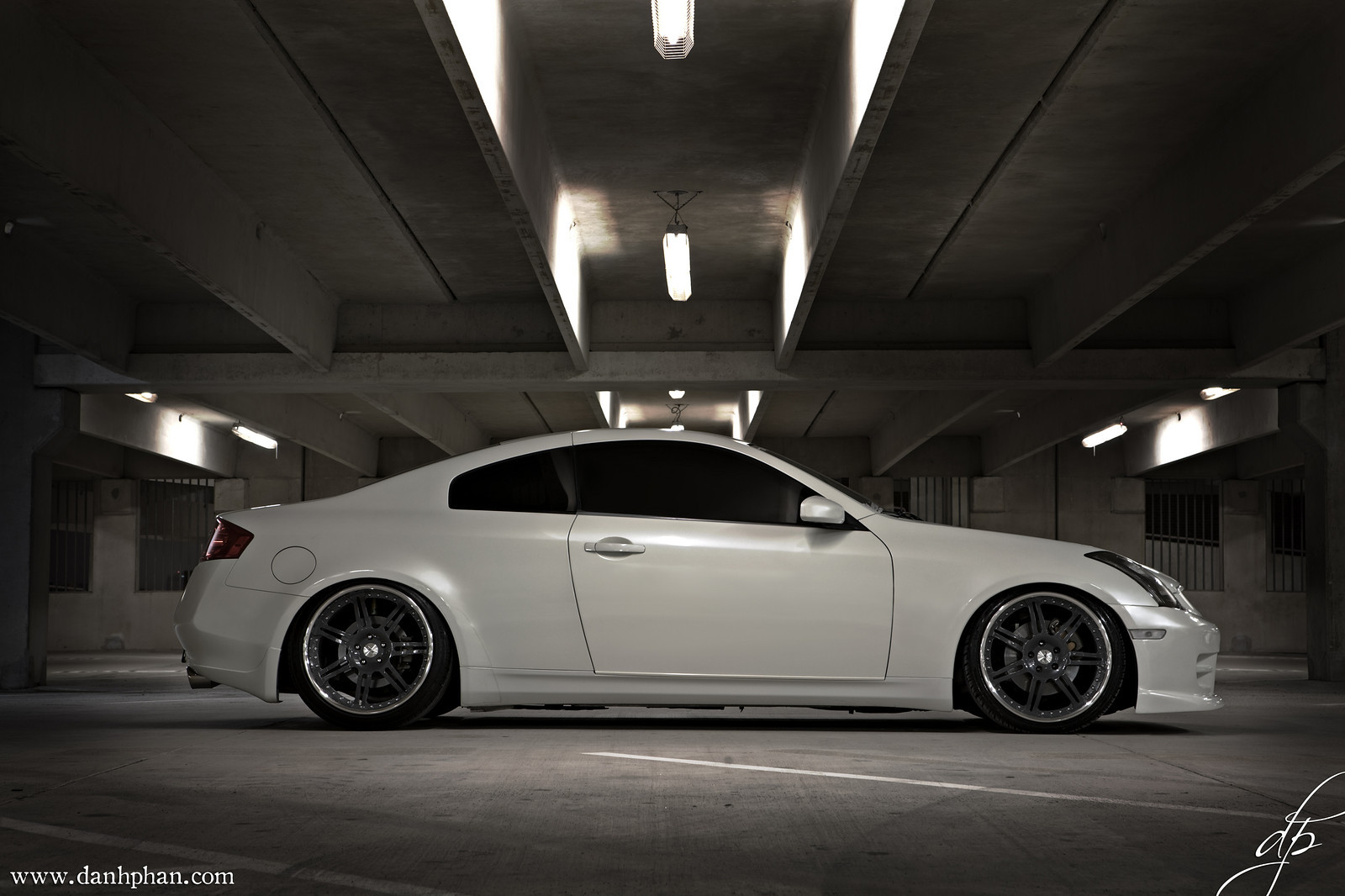 photo 2 Infiniti G35 custom wheels DPE R07 Variant S 20x8.5, ET +20, tire size 235/35 R20. 20x10.0 ET-5 245/40 R20