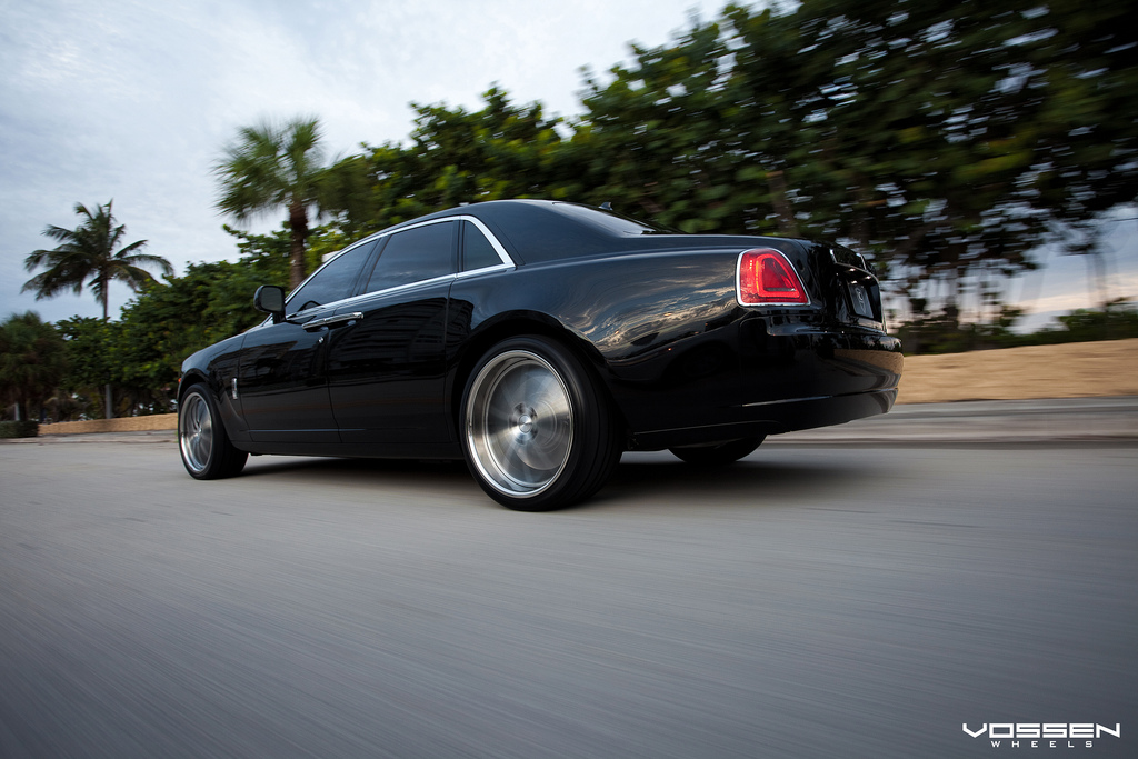 photo 5 Rolls-Royce Ghost custom wheels Vossen 083 22x9.0, ET , tire size X R22. 22x10.5 ET