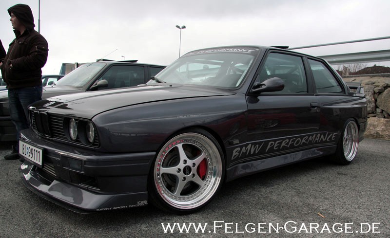 photo 2 BMW M3 custom wheels O.Z. Mito 18x9.0, ET +32, tire size 225/35 R18. 18x10.5 ET+13 265/30 R18