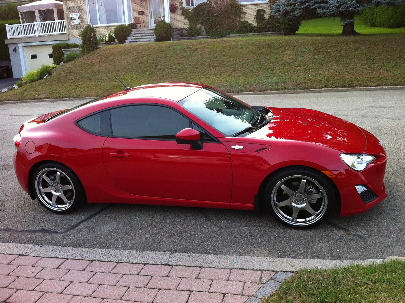 photo 3 Scion FR-S custom wheels Varrstoen ES221 18x8.5, ET +45, tire size 235/35 R18. x ET 