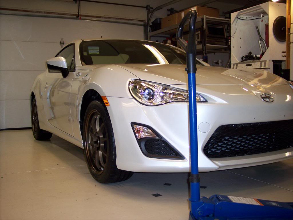 photo 2 Scion FR-S custom wheels Volk Racing CE28N 17x7.5, ET , tire size 215/45 R17. x ET 