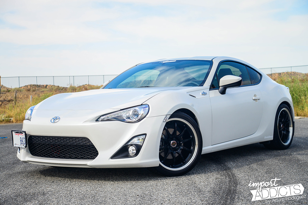 photo 7 Scion FR-S custom wheels Volk Racing CE28 18x8.5, ET +44, tire size 235/40 R18. x ET
