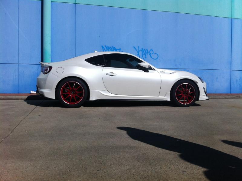 photo 3 Scion FR-S custom wheels Volk Racing CE28 18x9.0, ET +43, tire size 245/40 R18. x ET