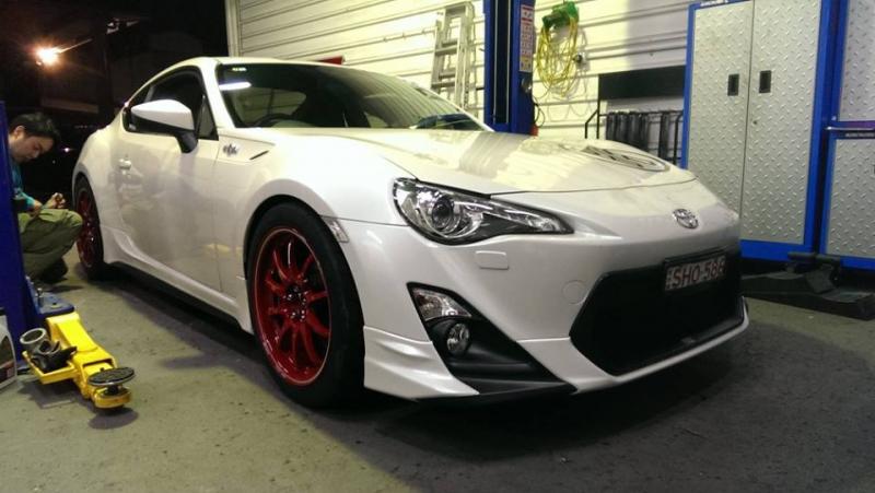 photo 7 Scion FR-S custom wheels Volk Racing CE28 18x9.0, ET +43, tire size 245/40 R18. x ET