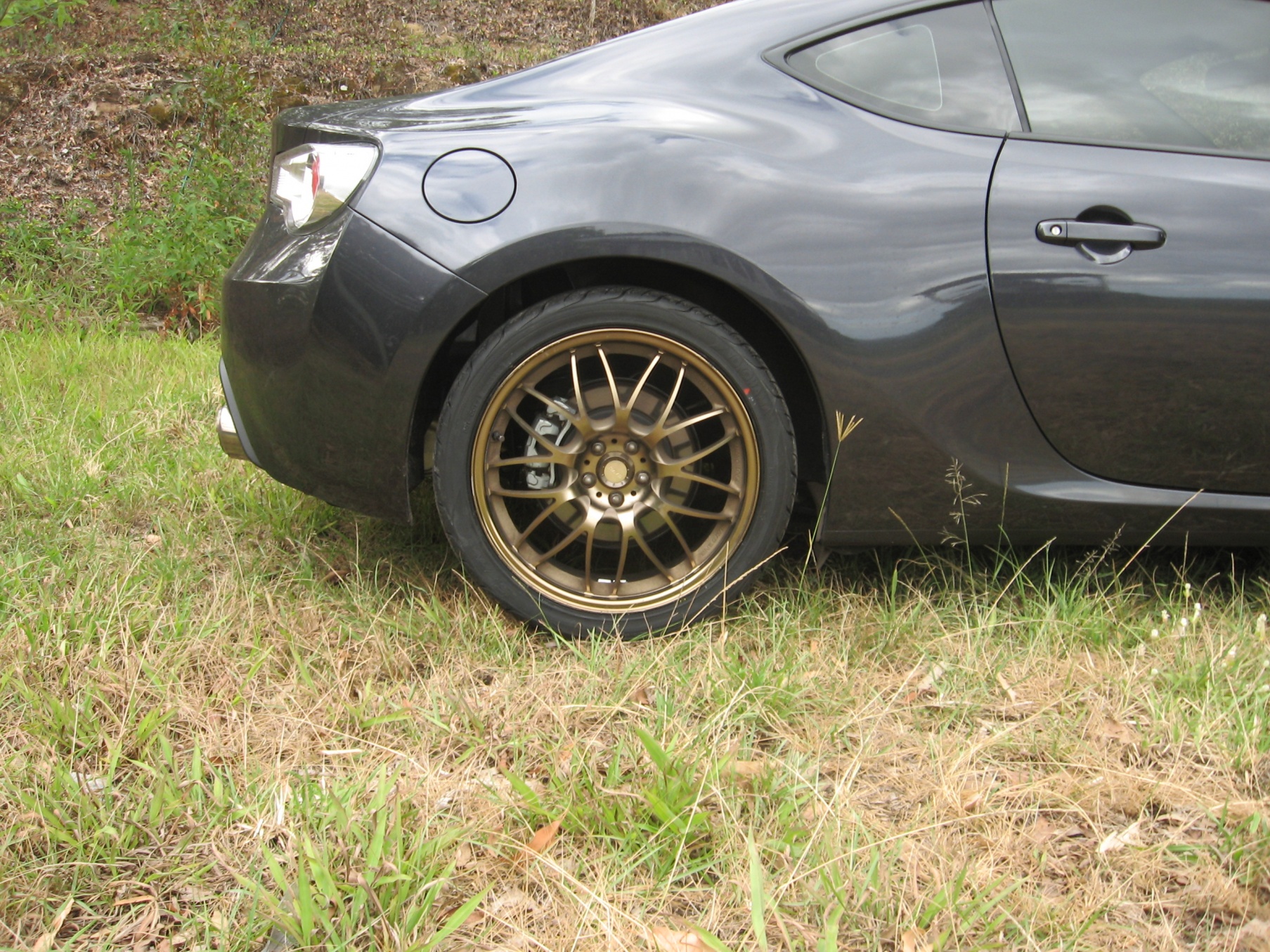 photo 4 Scion FR-S custom wheels Volk Racing SE37 18x7.5, ET +48, tire size 225/40 R18. x ET 