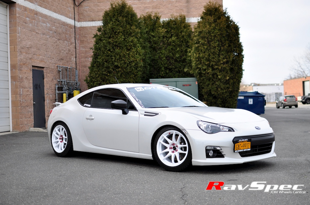 photo 3 Subaru BRZ custom wheels Work Emotion CR Ultimate 