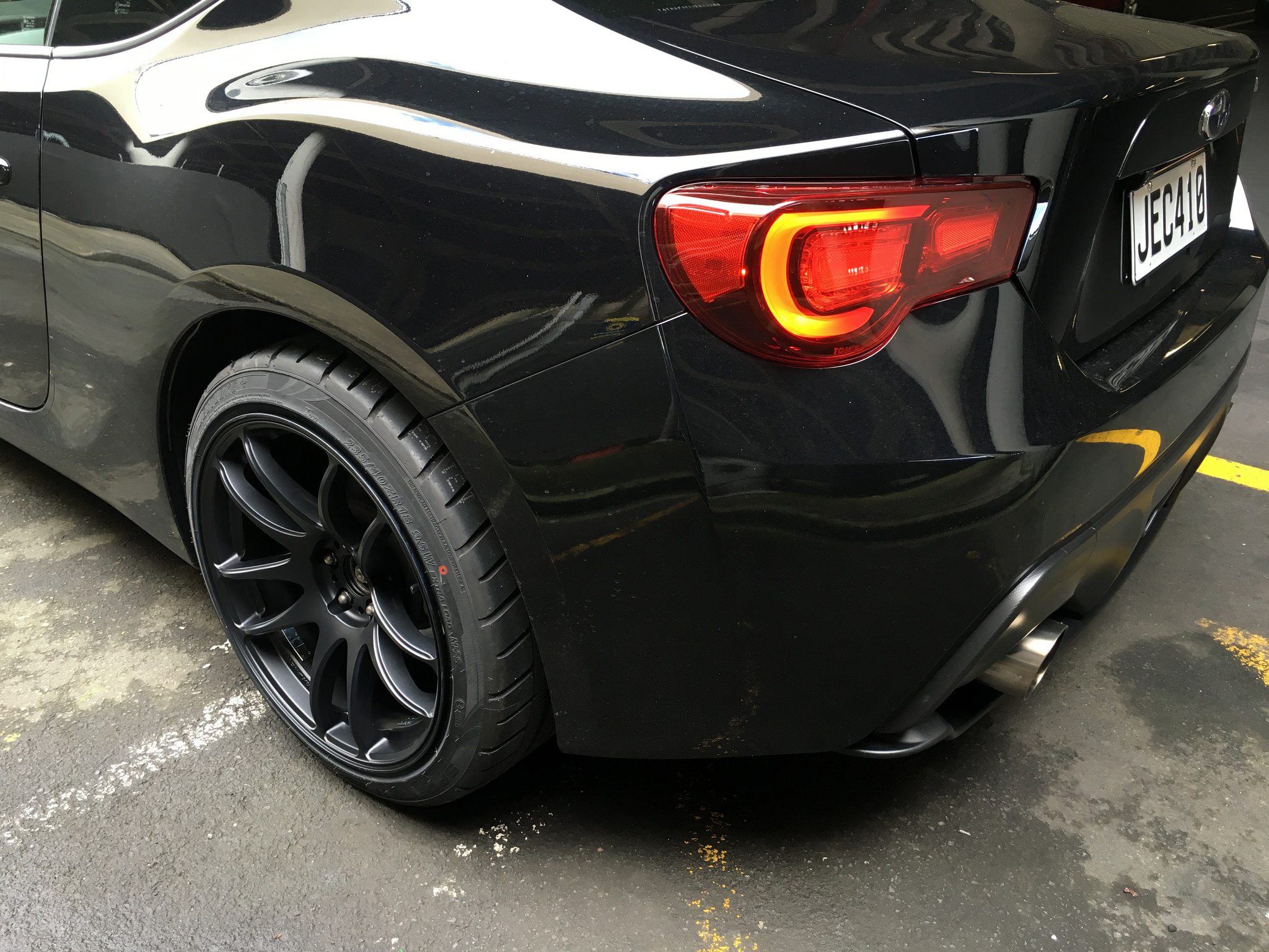 photo 2 Subaru BRZ custom wheels Work Kiwami 18x9.5, ET +38, tire size 235/40 R18. x ET