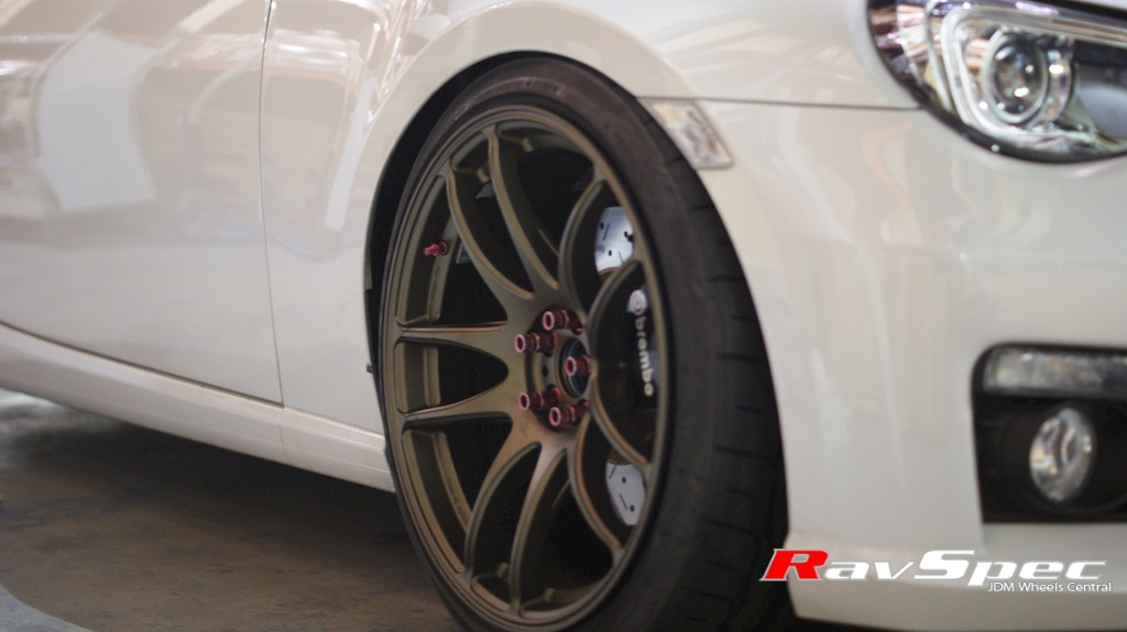 photo 2 Subaru BRZ custom wheels Work Kiwami 19x9.5, ET +38, tire size 225/40 R19. x ET