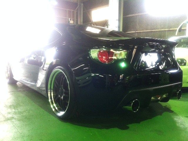 photo 3 Scion FR-S custom wheels Work Gnosis GS2 20x8.0, ET +20, tire size 225/30 R20. 20x9.0 ET+20 235/30 R20