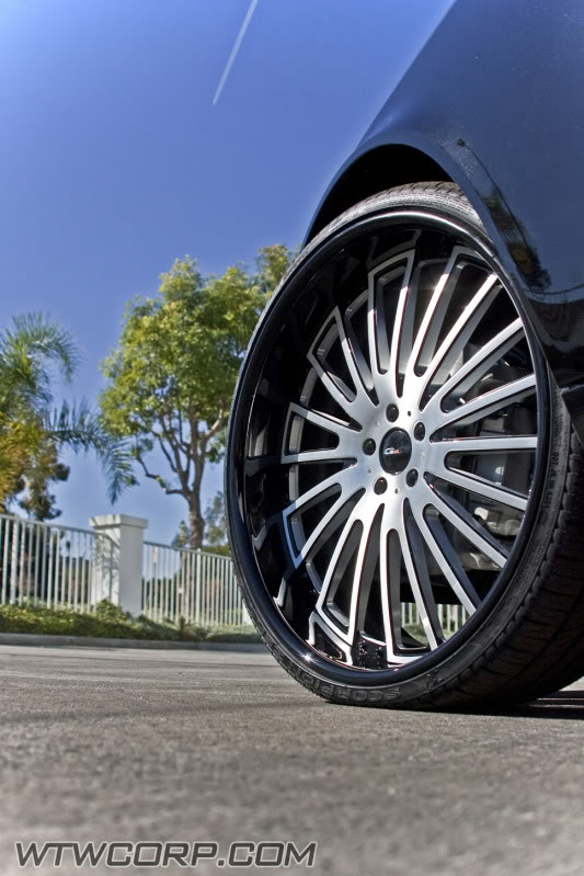 photo 2 Rolls-Royce Phantom Drophead Coupe custom wheels Giovanna Sicily 26x, ET , tire size X R26. x ET 
