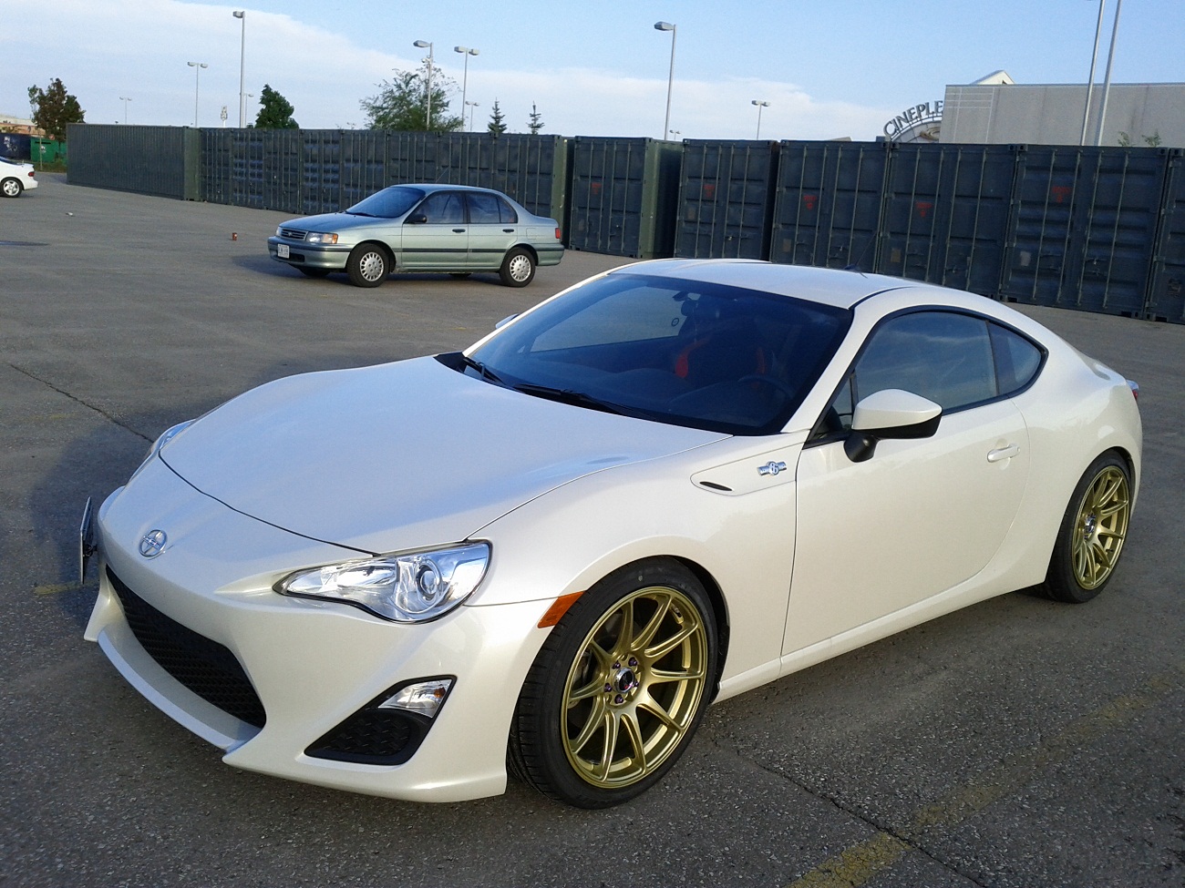 photo 3 Scion FR-S custom wheels XXR 527 18x8.75, ET +35, tire size 235/40 R18. x ET