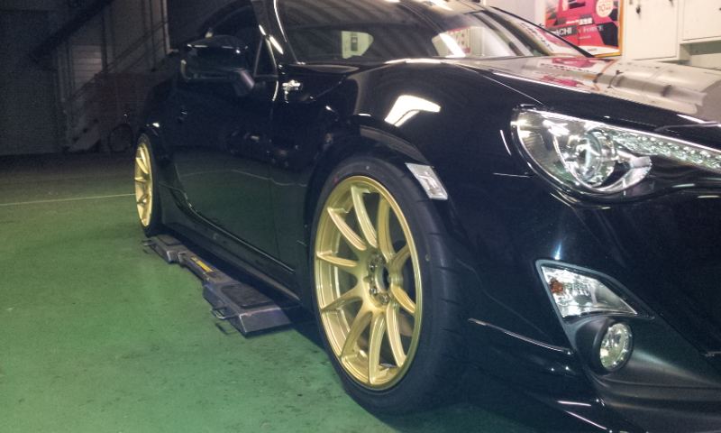 photo 1 Scion FR-S custom wheels XXR 527 18x8.75, ET +35, tire size X R18. x ET 