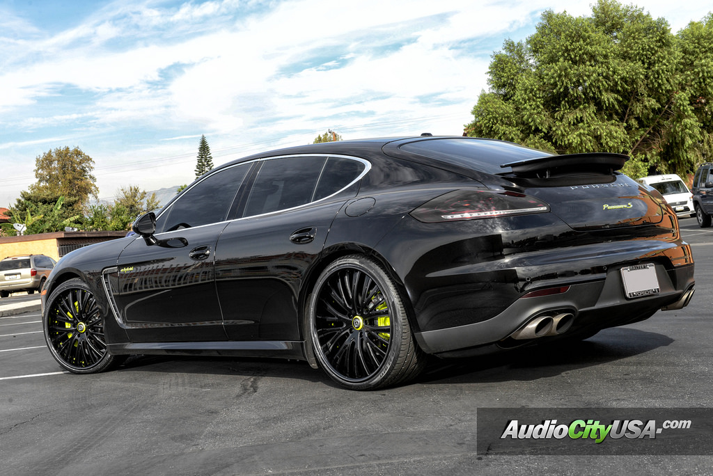 photo 2 Porsche Panamera E-Hybrid custom wheels Lexani LF 713 22x9.0, ET , tire size 245/30 R22. 22x10.5 ET 295/25 R22