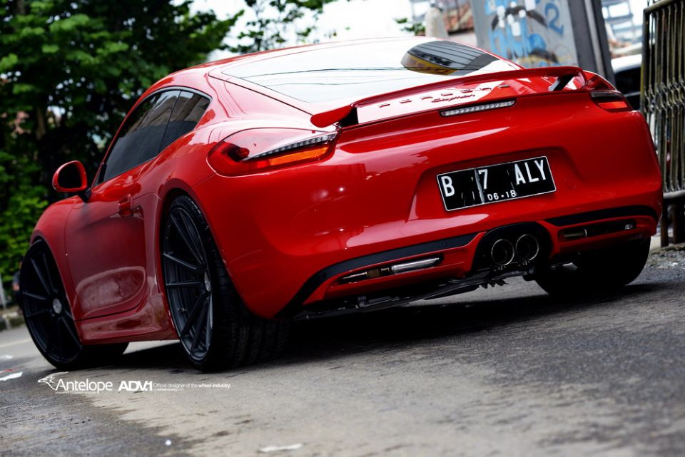 photo 4 Porsche 911 custom wheels ADV.1 MV2 SL 21x9.0, ET , tire size X R21. 21x11.0 ET 