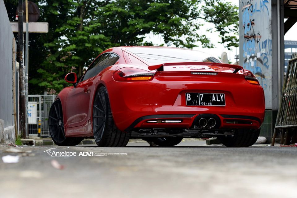 photo 5 Porsche 911 custom wheels ADV.1 MV2 SL 21x9.0, ET , tire size X R21. 21x11.0 ET 