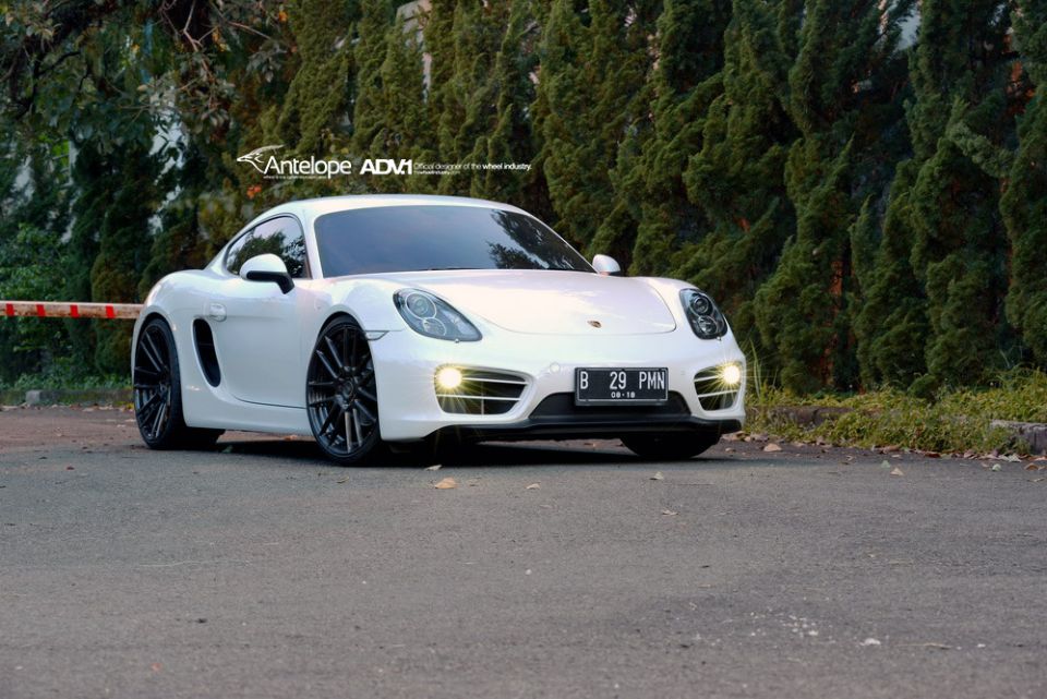 photo 1 Porsche Cayman custom wheels ADV.1 7.0 MV2 21x9.0, ET , tire size X R21. 21x11.0 ET 