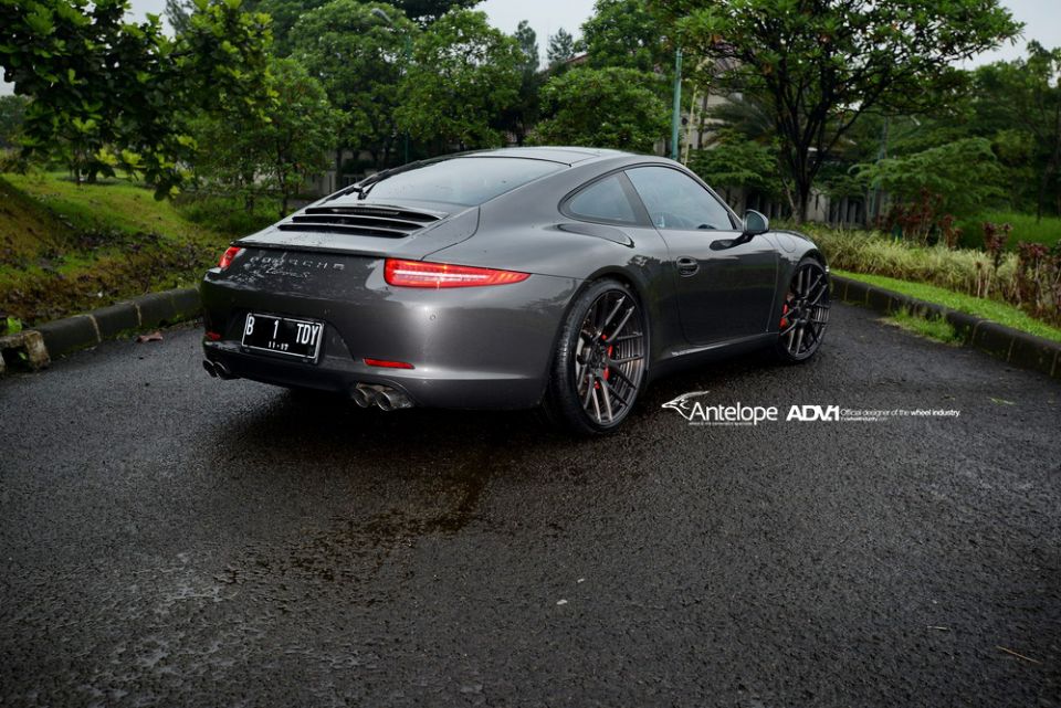 photo 8 Porsche 911 custom wheels ADV.1 7 MV2 SL 21x9.0, ET , tire size X R21. 21x12.5 ET 