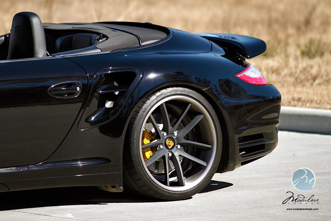 photo 4 Porsche 911 custom wheels Modulare C30-DC 20x8.5, ET , tire size 245/30 R20. 20x12.0 ET 325/25 R20