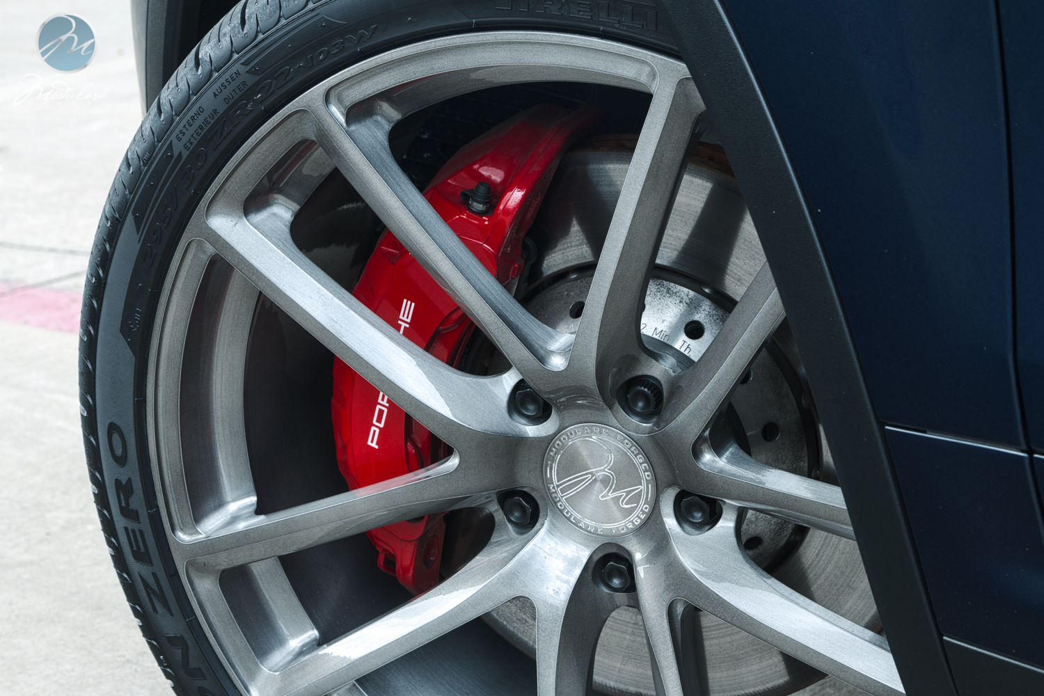 photo 1 Porsche Cayenne custom wheels Modulare B30 22x10.0, ET , tire size X R22. x ET 