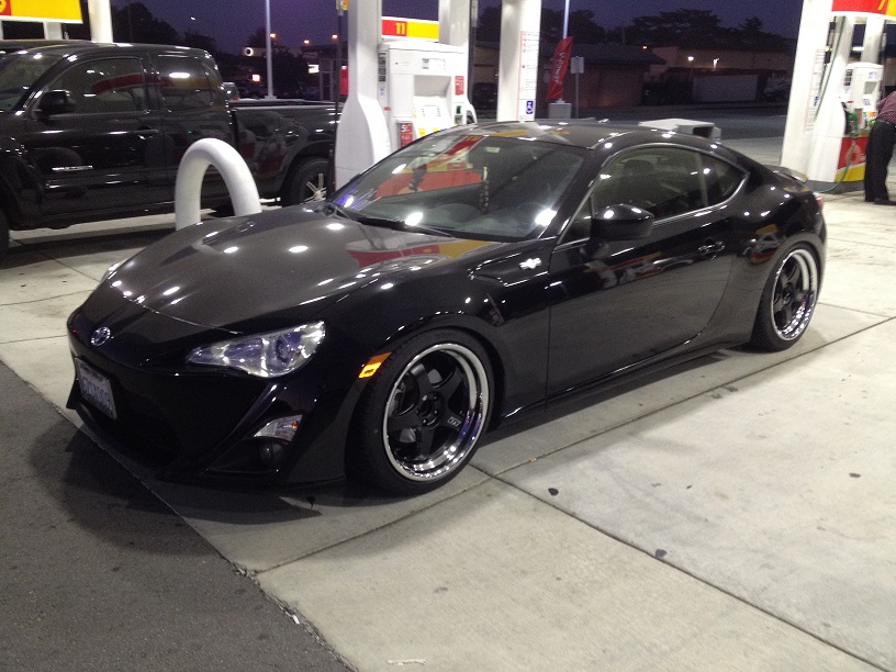 photo 2 Scion FR-S custom wheels Yoshihara Design DY-D5C 18x9.0, ET +35, tire size 225/40 R18. x ET 